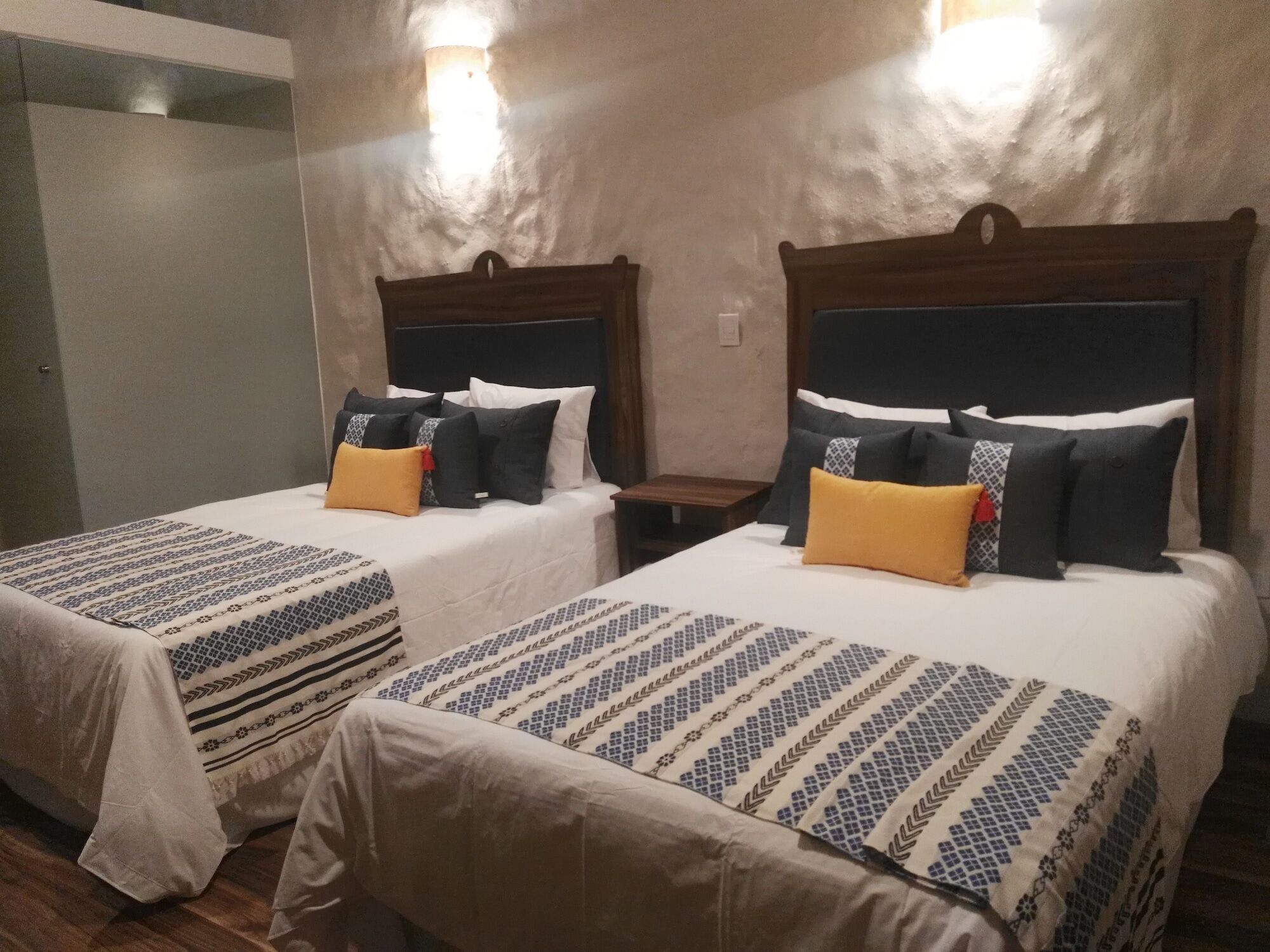 Hotel Milagro, Puebla Centro ภายนอก รูปภาพ